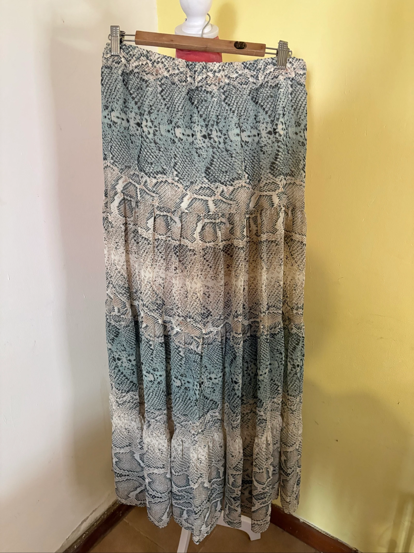 Saia Longa Fluida  Animal Print Cobra 